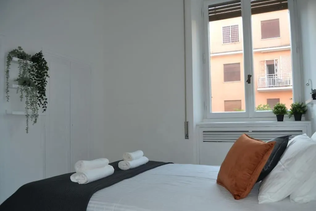 Apartment Maison Coco' In Rome Italy
